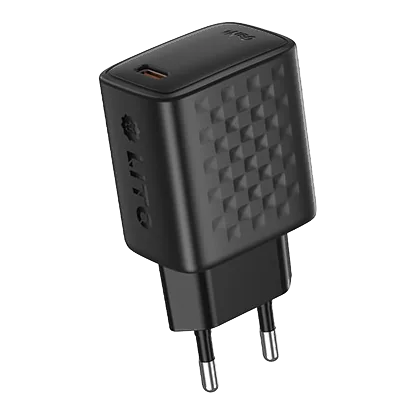 Lito LC17 30W GaN Charger — photo 2
