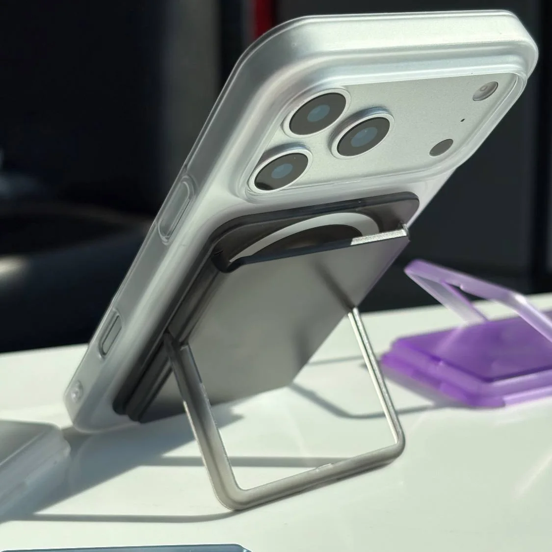 Transparent MagSafe Wallet with Stand — photo 6